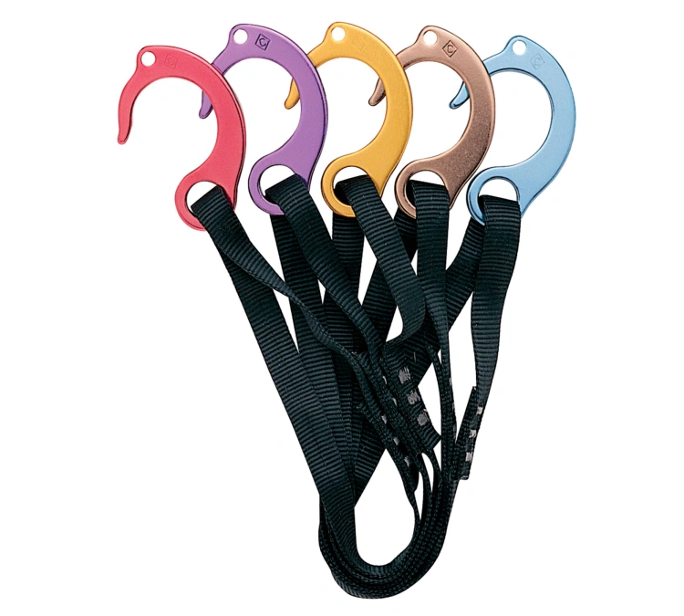 fifi hook.jpg