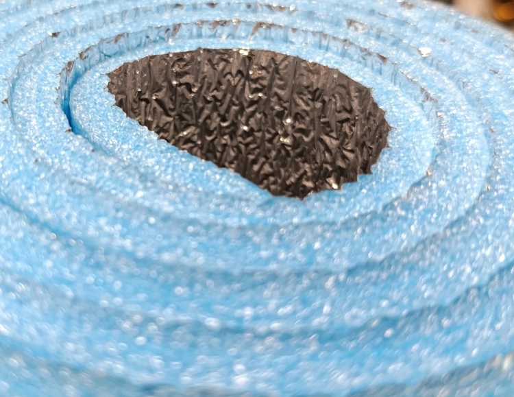 grant alu niebieska 2.jpg