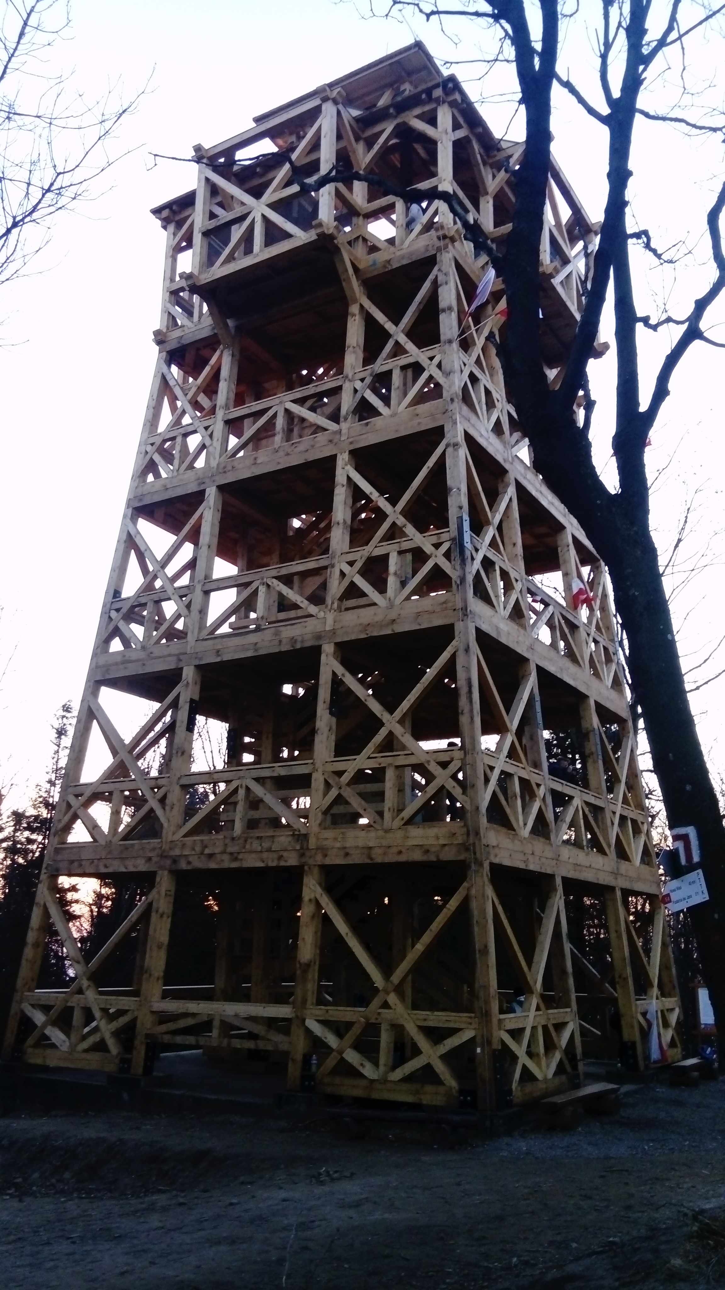 Wieża widokowa na Cergowej